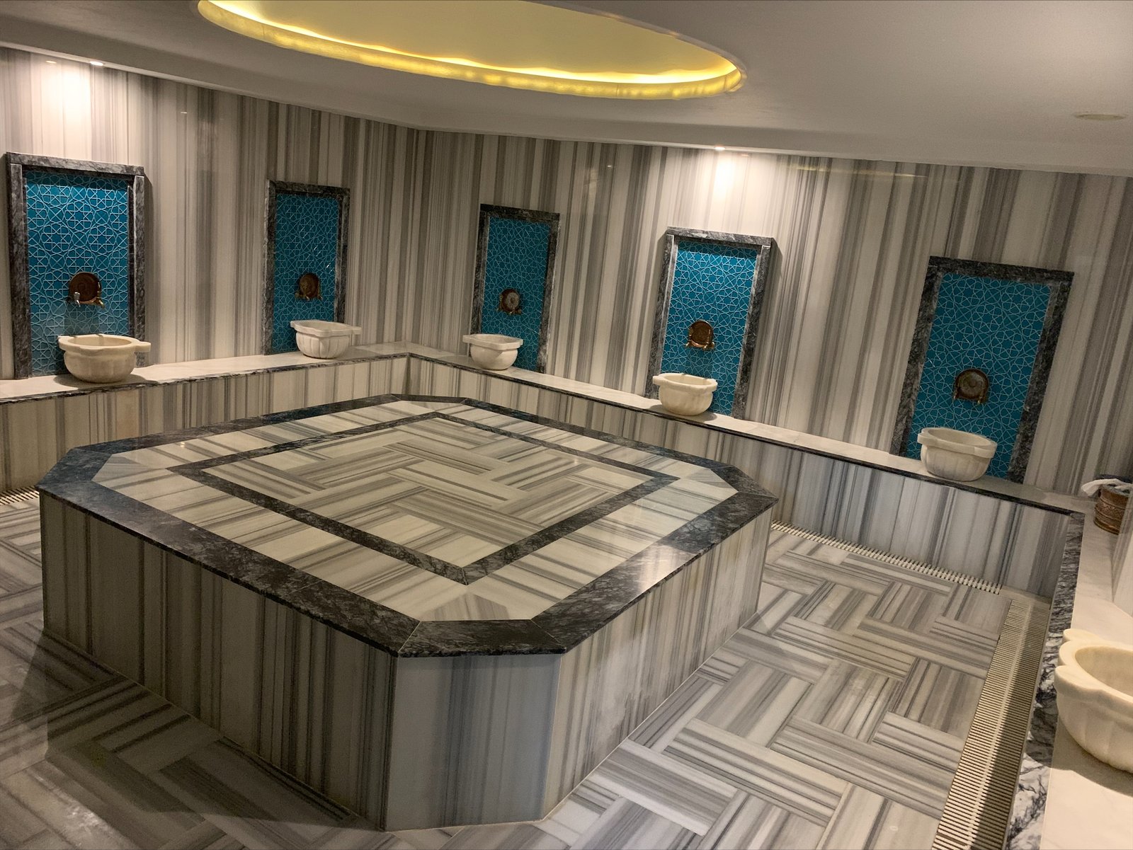 Muğla kapalı havuz ve hamam